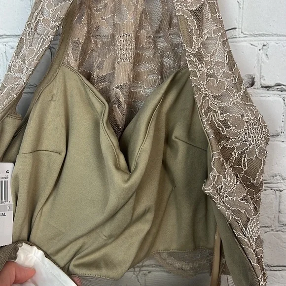 City Studio Lace Detail Sheer Waist Halter Dress Juniors Size 0 - Picture 8 of 8